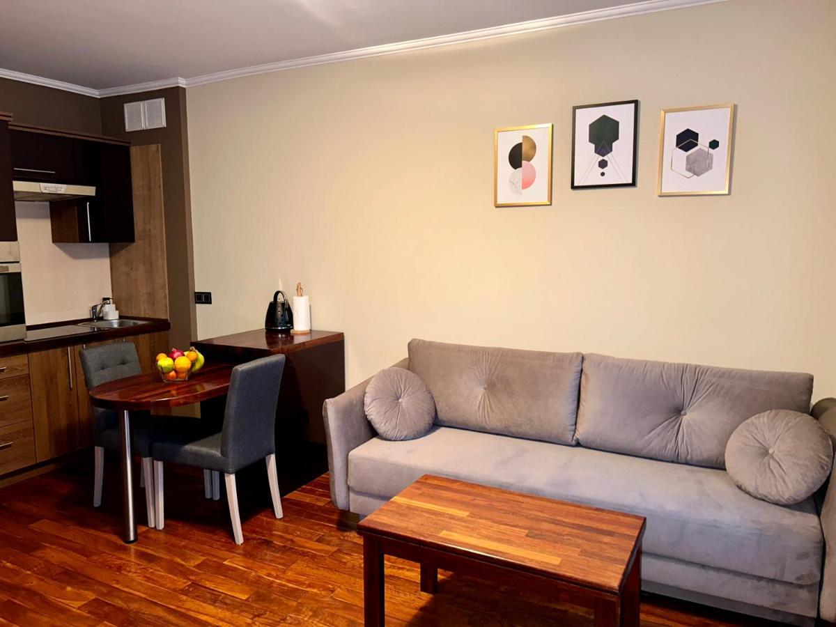 Mala Italia Apartments Вроцлав Екстер'єр фото