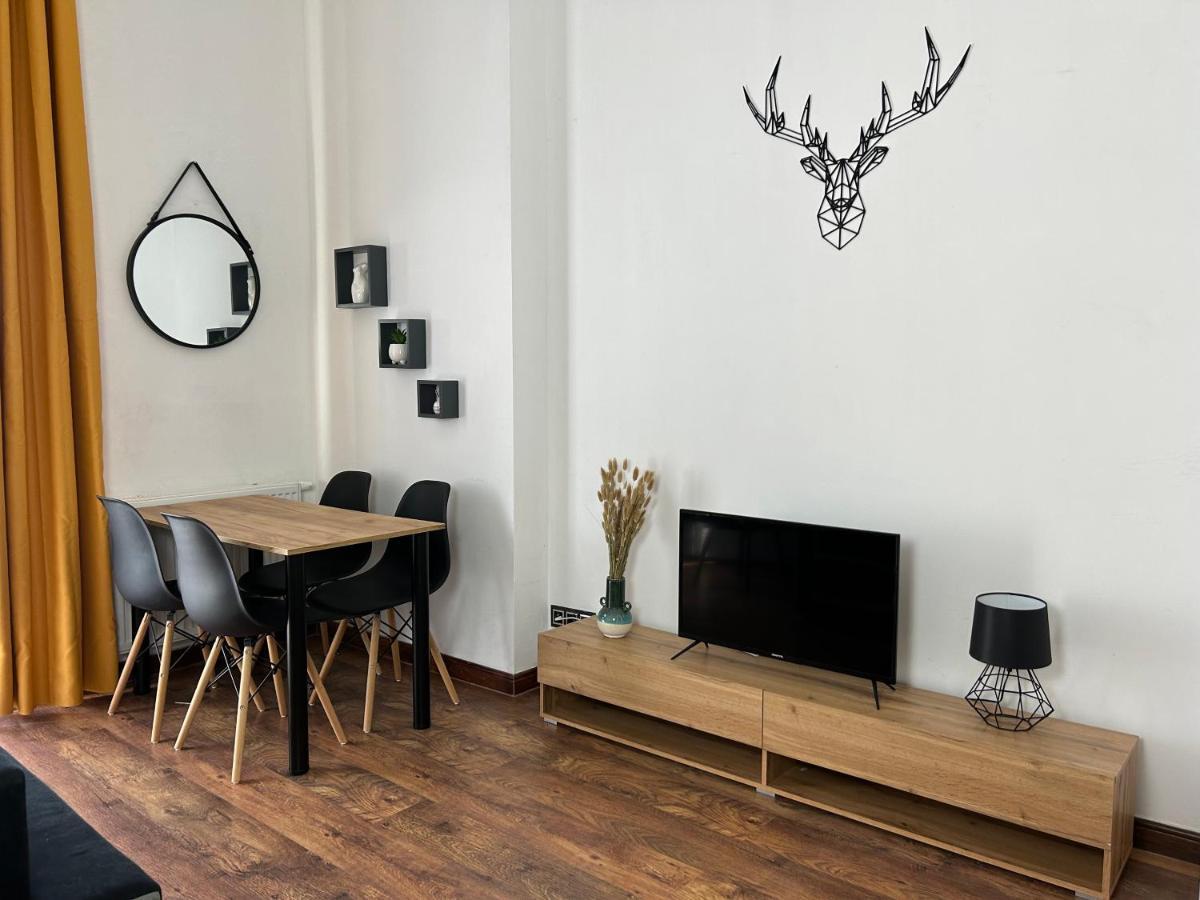 Mala Italia Apartments Вроцлав Екстер'єр фото