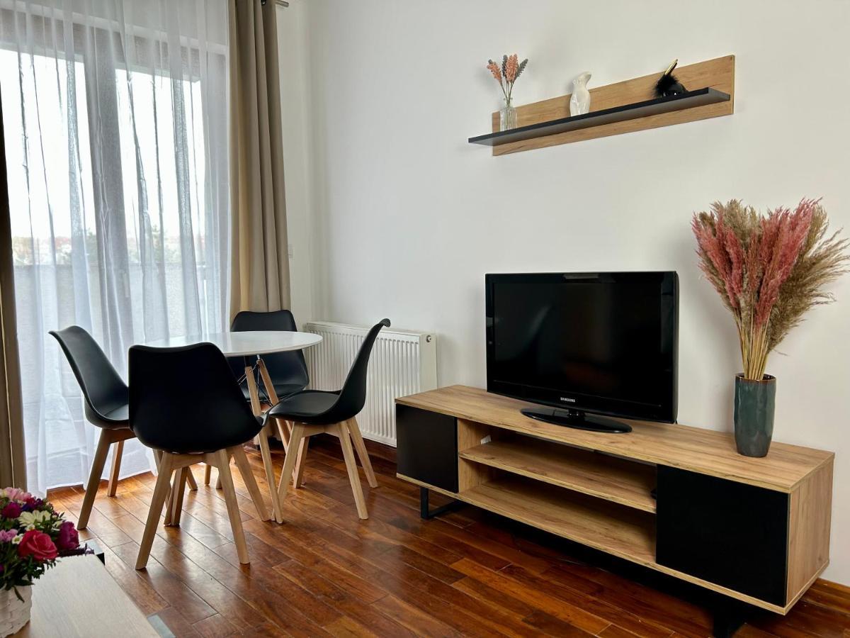 Mala Italia Apartments Вроцлав Екстер'єр фото