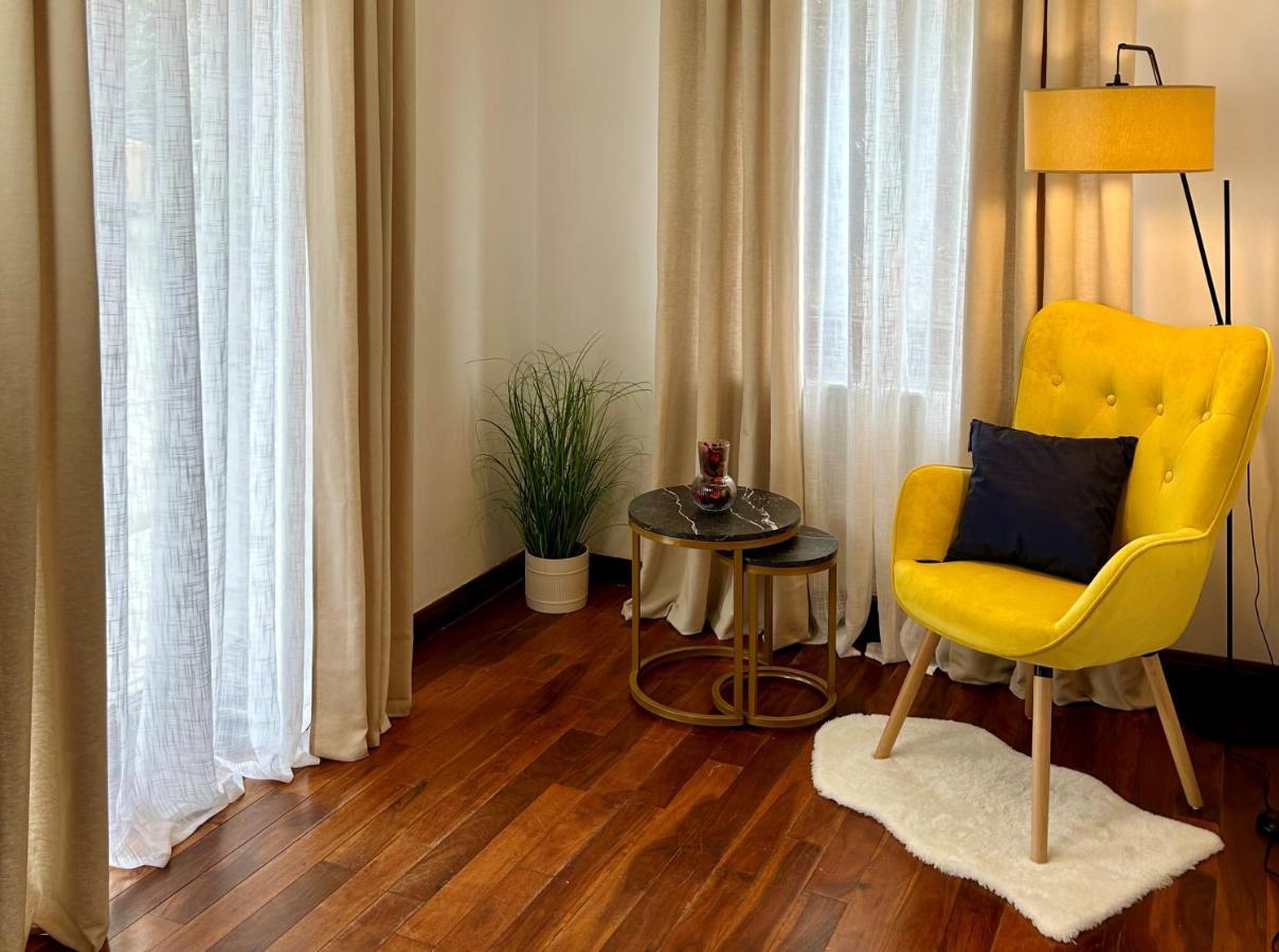 Mala Italia Apartments Вроцлав Екстер'єр фото