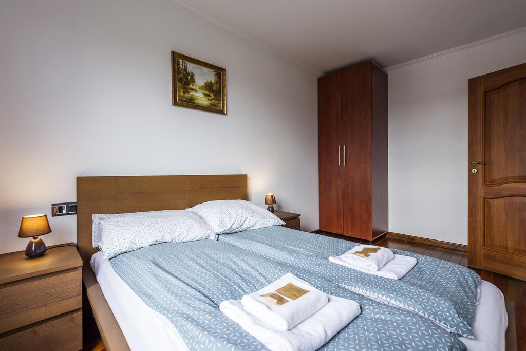 Mala Italia Apartments Вроцлав Екстер'єр фото
