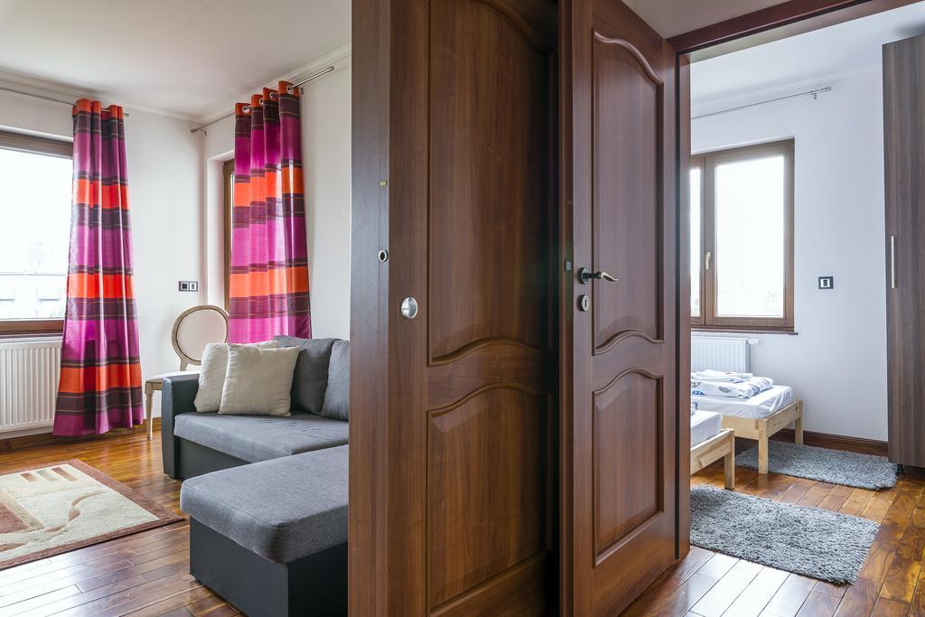 Mala Italia Apartments Вроцлав Екстер'єр фото